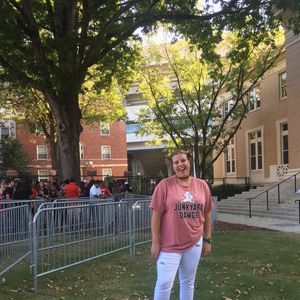 Meet your Posher, Caroline